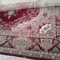 فرش ۳/۴ زمینه زرشکی