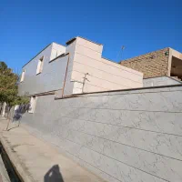 ساختمان ۲ طبقه