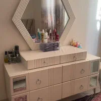 میزتوالت با اینه