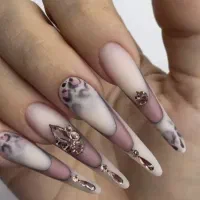 استخدام تعدادی خانم با آموزش کاشتناخن و مشتری باما|استخدام درمانی، زیبایی، بهداشتی|شهریار, شهریار|دیوار