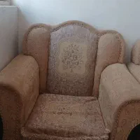 مبل ۵ نفره همراه با میز