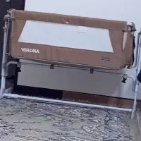 گهواره بغل تخت مادر