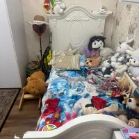 سرویس خواب کودک  سه تکه همراه با یک کنسول سه کشو