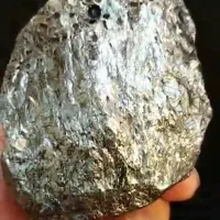 سنگ رادیوم،شهاب سنگ الماسی،کهربا