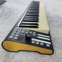 میدی کنترلر کیبرد و پایه کیبرد دو طبقه