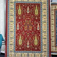 این فرش شاهکار طرحهای سنتی ایران هست ۶و۹و۱۲ متری