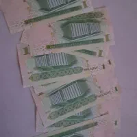 8 برگ اسکناس یک ریالی عربستان سال 2007|کلکسیون سکه، تمبر، اسکناس|تهران, توحید|دیوار
