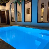 اقامتگاه و بومگردی دربستی