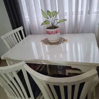 نهارخوری ۴ نفره