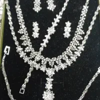 دو سرویس نقره تمام تراش عروس