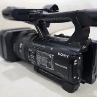 دوربین فیلمبرداری سونی NX100