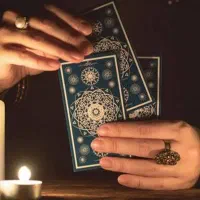 سرکتاب ، دعا، قهوه