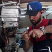 تعمیرکار تعمیر پکیج آبگرمکن اجاق گاز رومیزی در محل|خدمات پیشه و مهارت|تهران, خانی‌آباد|دیوار