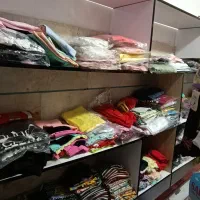 اجناس لباس فروشی
