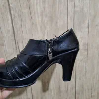 دوجفت کفش تمیز زنونه|کیف، کفش، کمربند|دورود, |دیوار