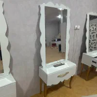 فروش وسایل مرکز ناخن بصورت یکجا|آرایشگاه و سالن‌های زیبایی|سلماس, |دیوار