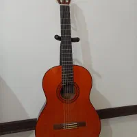 گیتار یاماها C70