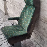 صندلی شاگرد اتوبوس