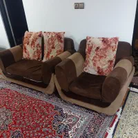 مبل هفت نفره به همراه پنج عدد میز عسلی