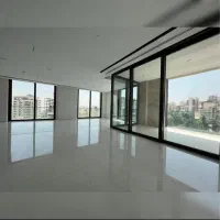 ۵۷ متر همکف بدونه پله /بحر خ مجد آبادی /بازسازی