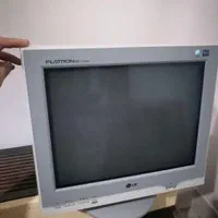 مانیتور و پاورled کاملا سالمه برای دوربین و رایانه