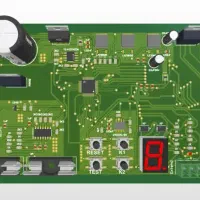 مونتاژ ،طراحی و تعمیرات برد های الکترونیکی