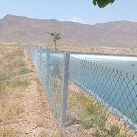پایه فنس بتنی و داربست انگور|خدمات باغبانی و درختکاری|داران, |دیوار