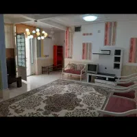 اجاره روزانه/هفتگی/ 90متری در پانصد دستگاه ارتش|اجارهٔ کوتاه‌مدت آپارتمان و سوئیت|شیراز, پانصد دستگاه ارتش|دیوار