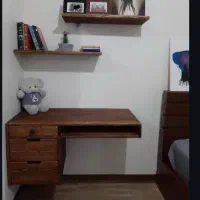 میز تحریر چوبی (چوب روس) معلق به همراه شلف دیواری