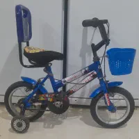 چرخ ۱۲ عروسک