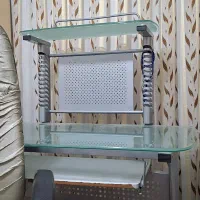 میز کامپیوتر