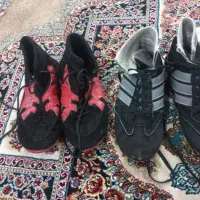 دو جفت کفش کشتی