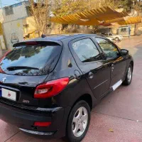 پژو 207 پاناروما دنده ای ارتقا یافته مدل 1402