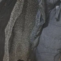 کاپشن|لباس|شهرکرد, |دیوار