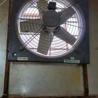 کلیه وسایل نان محلی با مغازه