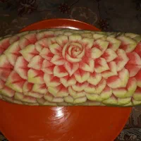 میوه ارایی وحکاکی هندوانه شب چله یلدا سبد گاری|صنایع دستی و سایر لوازم تزئینی|قم, الوندیه و گذر صادق|دیوار