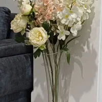 گل و گلدان زیبا