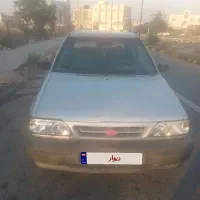 پراید نقره ای