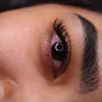 آفر اکستنشن مژه تخصصی|خدمات آرایشگری و زیبایی|شیراز, کرونی(خاتونک)|دیوار