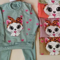 پوشاک بچگانه|کفش و لباس بچه|شوط, |دیوار