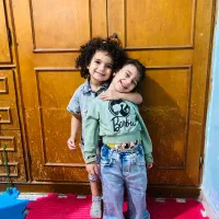 مربی مهدکودک مسلط به زبان انگلیسی