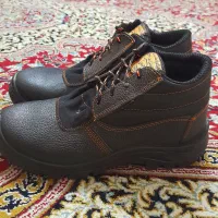 کفش کار و ایمنی نو|کیف، کفش، کمربند|بوشهر, |دیوار