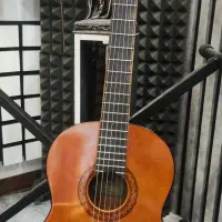 گیتار یاماها c40