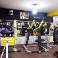باشگاه بدنسازی جاروکش