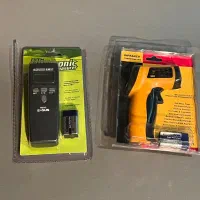 دما سنج لیزری از فاصله حدود ۱.۵ متر و متر لیزری