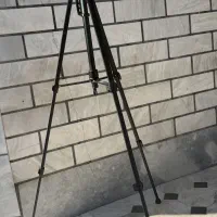 سه پایه|دوربین عکاسی و فیلم‌برداری|اهواز, زیباشهر|دیوار