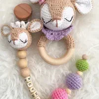 ست جغجغه وبند پستانک