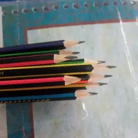 مداد مشکی HB پاکن دار ms خارجی