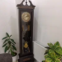 ساعت ایستاده