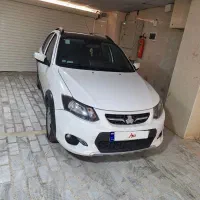 کوئیک Rسقف مشکی مدل۴۰۲